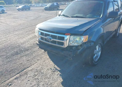 2012 Ford Escape Xlt z USA, uszkodzony, nr VIN 1FMCU0D71CKA97545